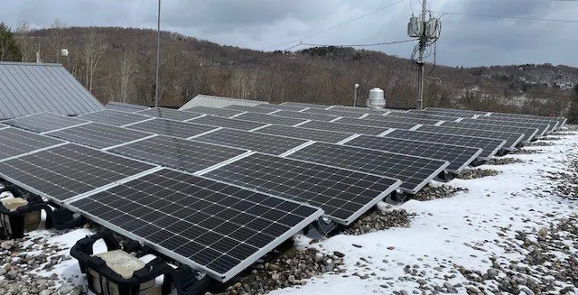 922901-Solar_panels-c51ce.w1024